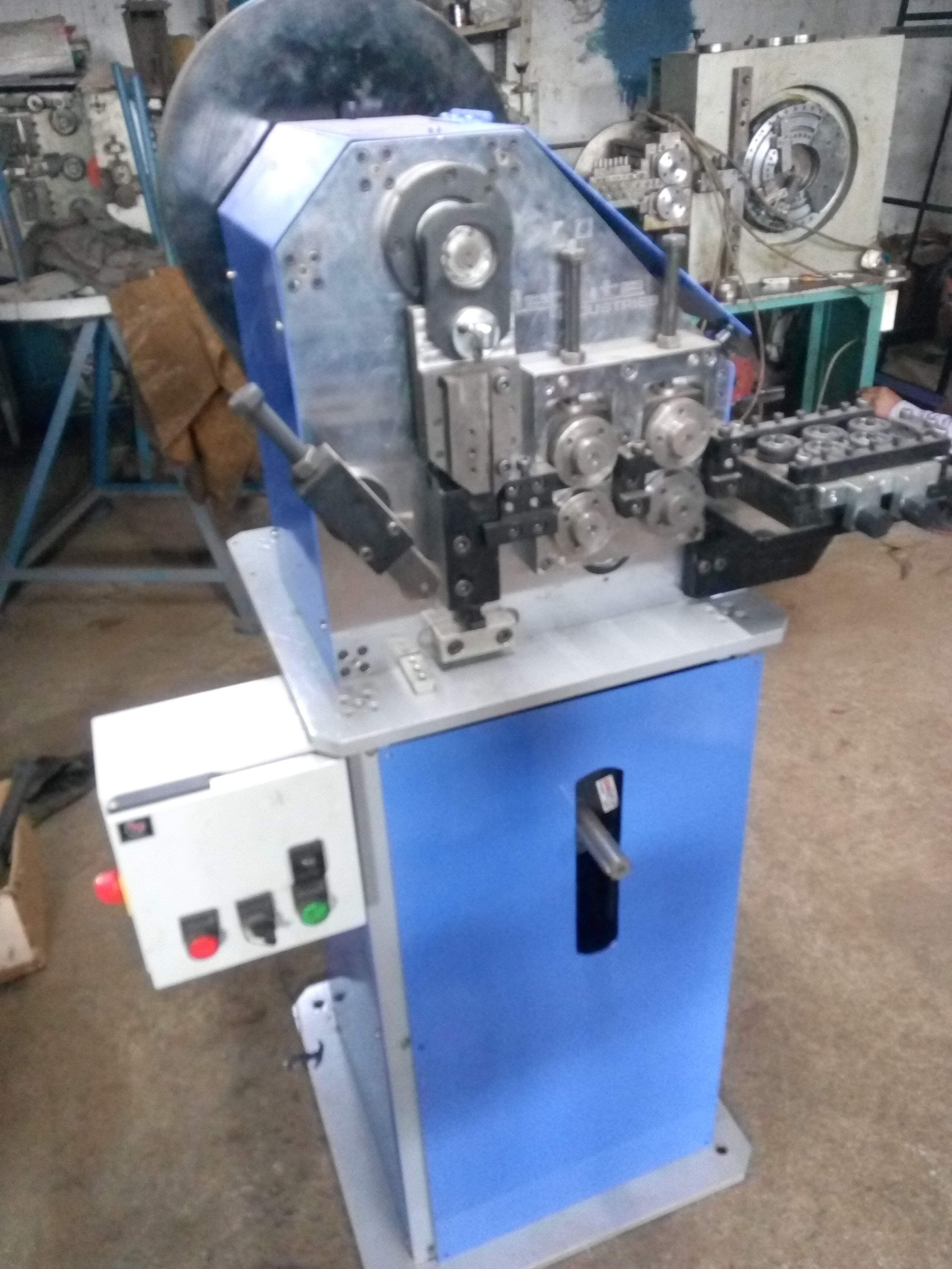 Semi Automatic Rsw-15 Spring Washer Making Machine M6-m10