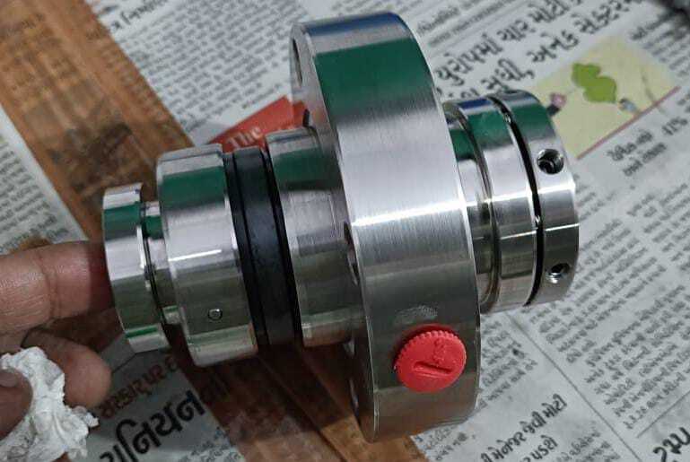 Double Cartridge Seal Hardness: Rigid