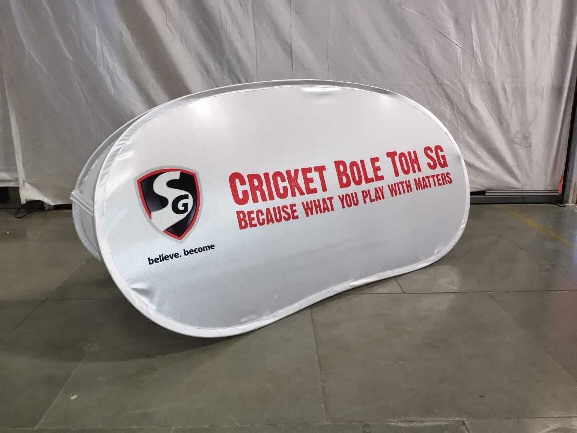 Folding Banners - Flagpole Material: Fiberglass