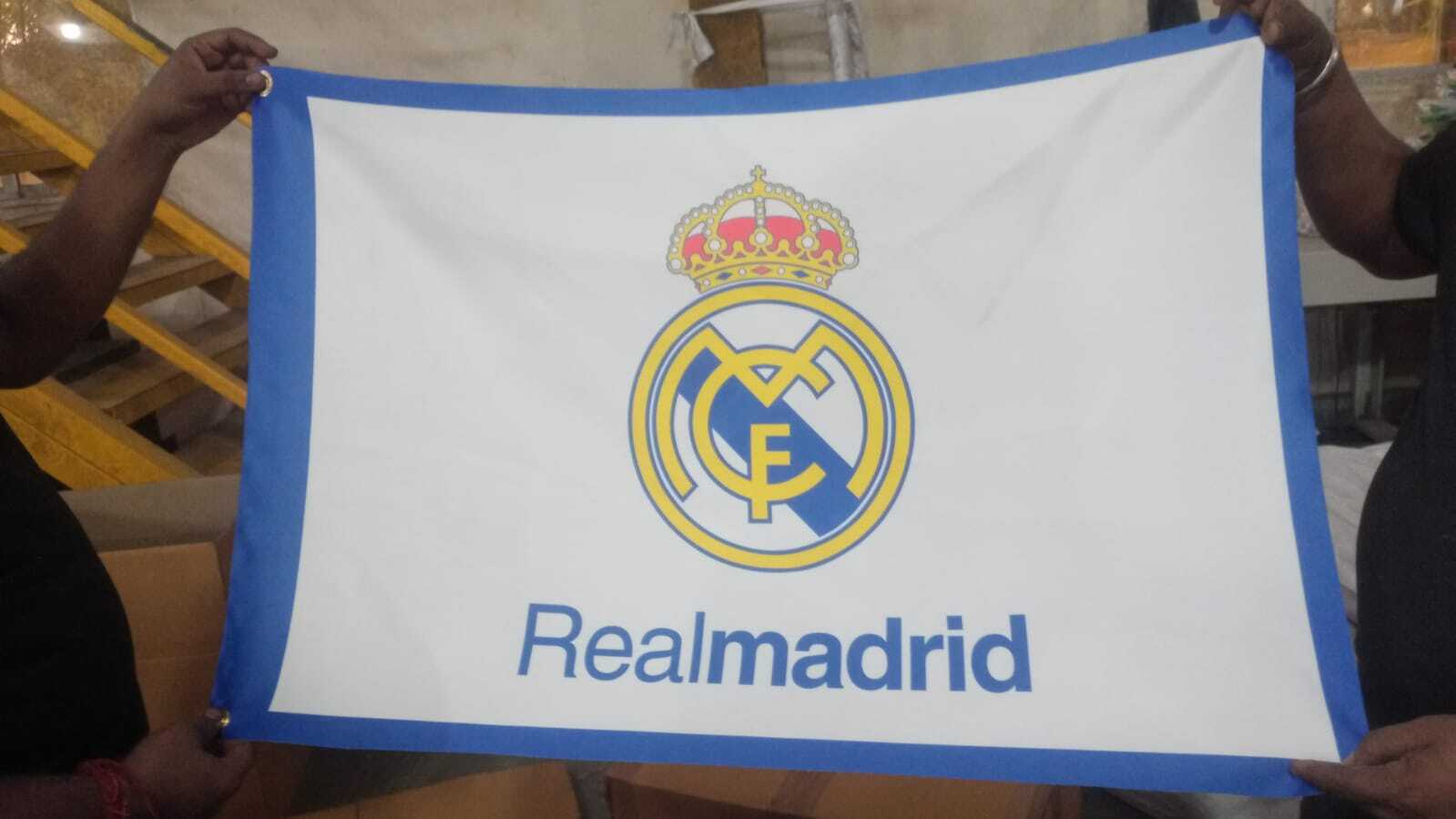 Polyester Sport Flags - Customized Size, Printed And Embroidered Style | Color And Logo Customization