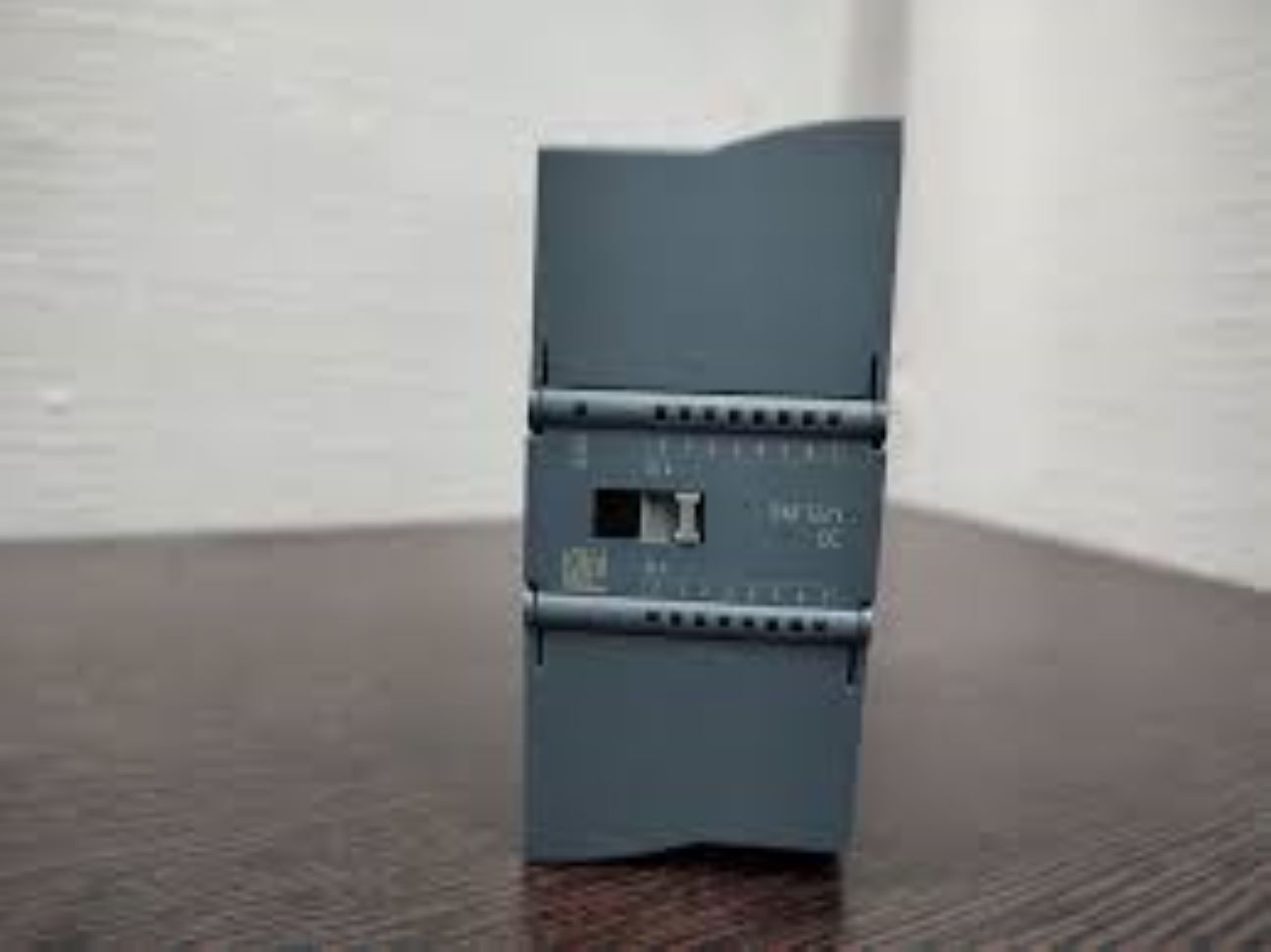 6es72231bl320xb0-siemens Programmable Logic Controller