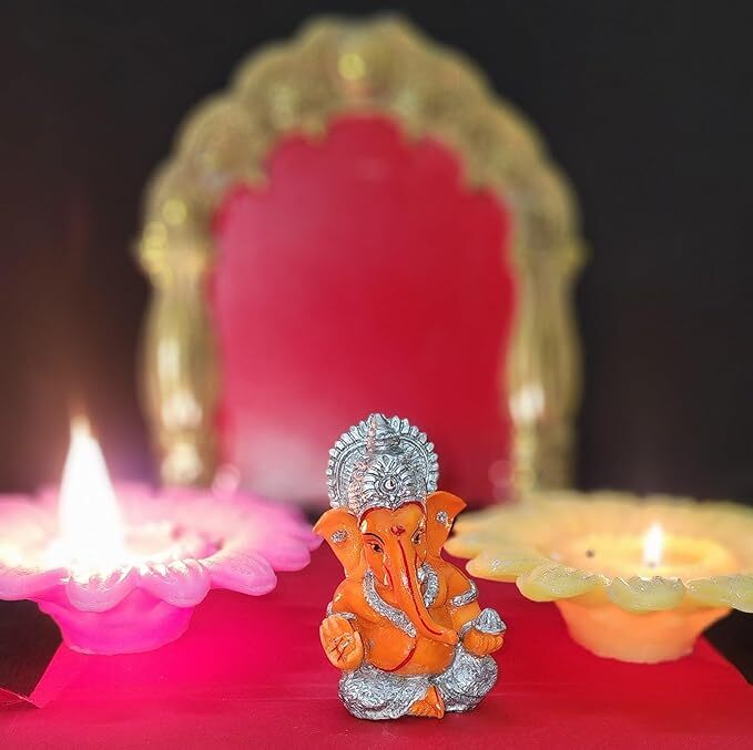 Car Dashboard Ganesh Ji 3 Inches Idol