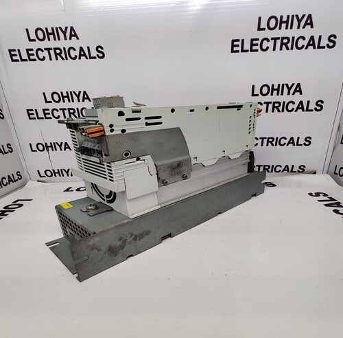 Lenze E82ev302-4c200 Frequency Converter