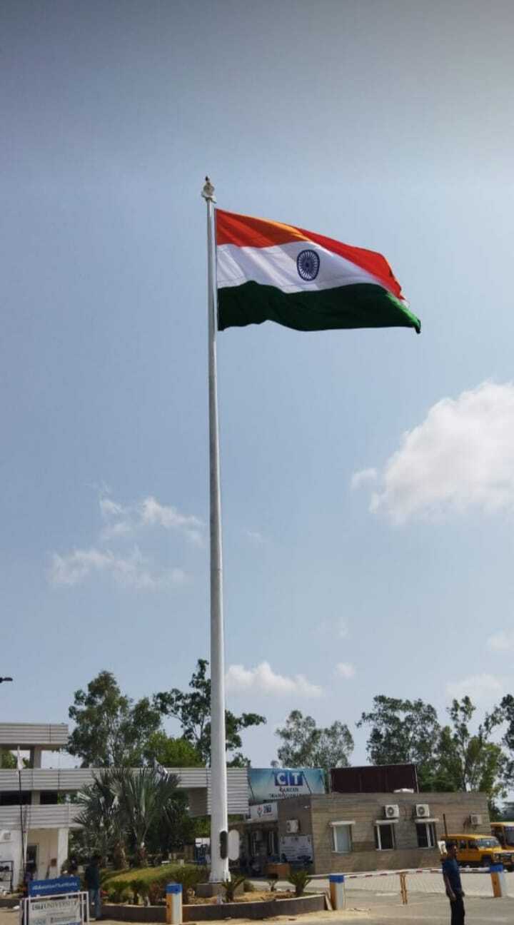 Flag Mast - 30.5 Meters Hdg Aluminum, Pu Painted, 3 Sections With Accessories