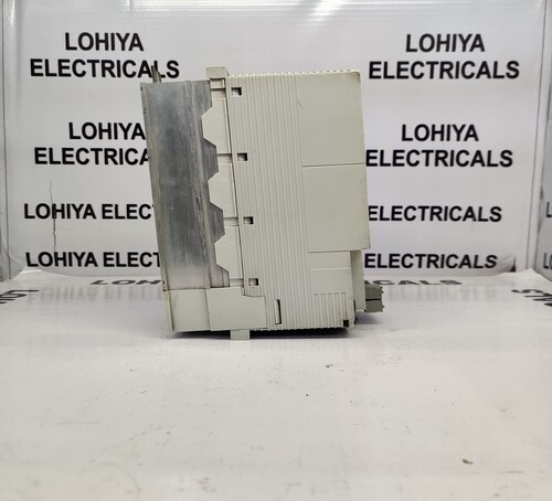 Lenze E82ev552-4c200 Frequency Converter