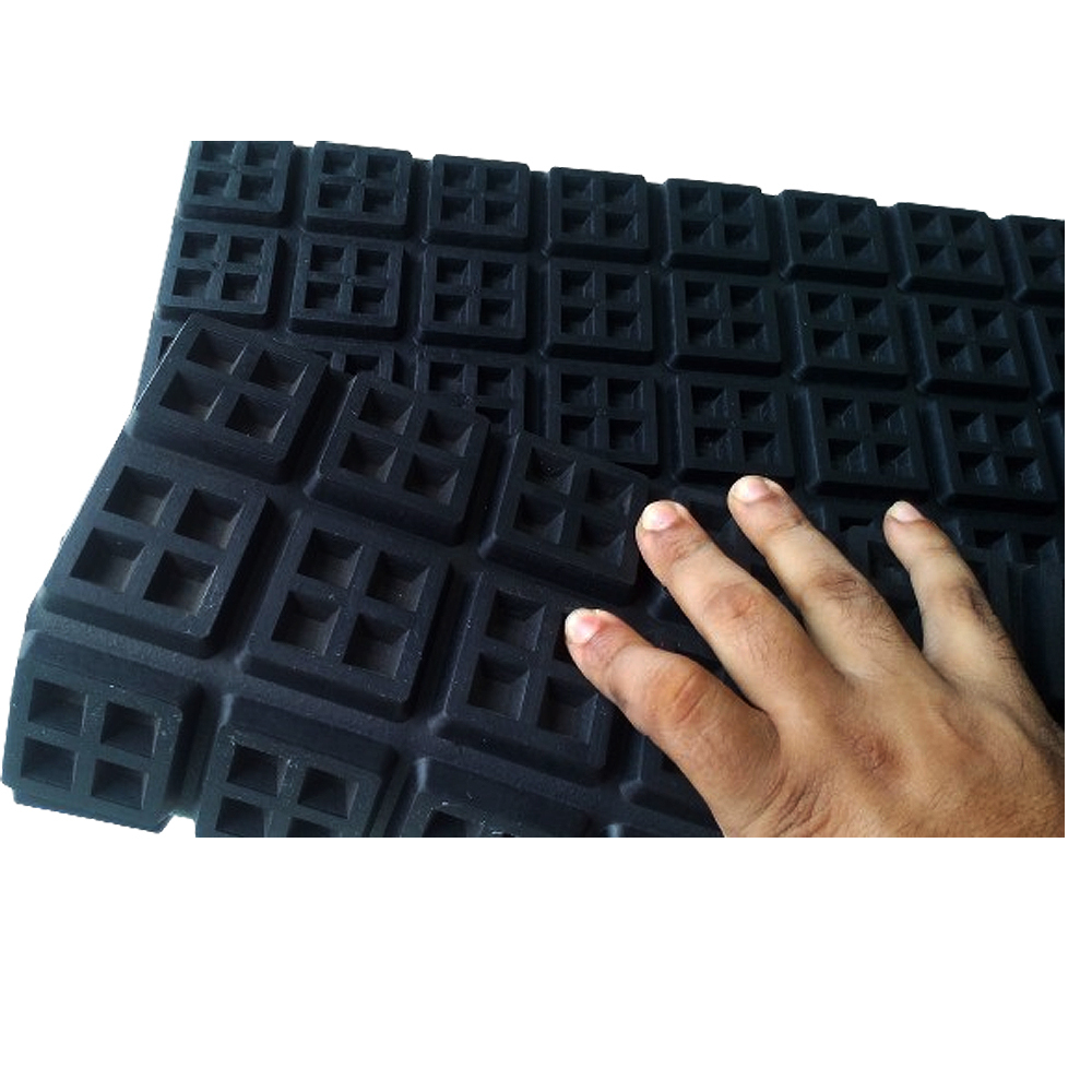 Rubber Mat - Color: Brown