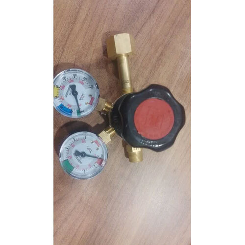 Co2 Regulator With Flow Meter