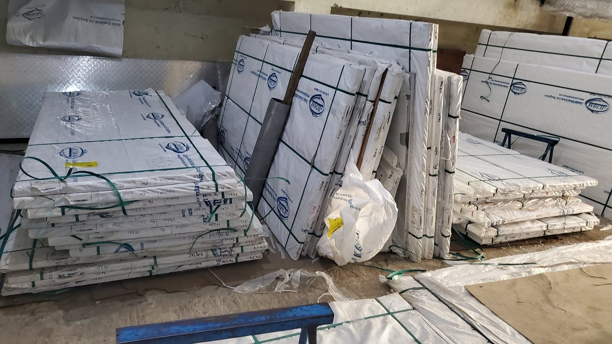 Aluminum Sheets  And Plates - Color: Silver