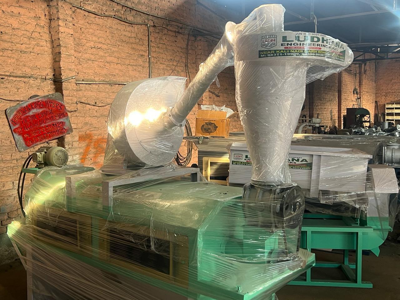 Flour Mill Plant - Capacity: Requirement Based Ton/day
