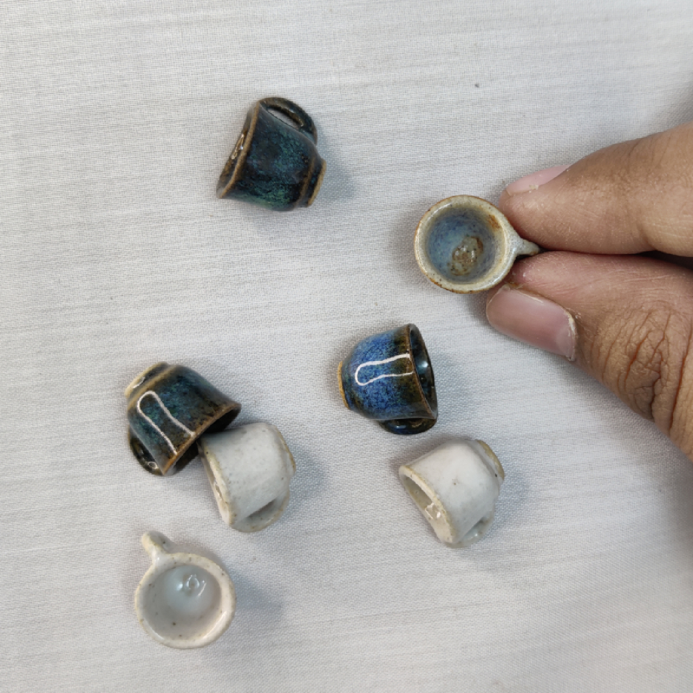 Miniature Plain Cups - Stoneware Ceramic, 1 To 1.5 Cm, Glossy Glazed Finish, Classic White Design For Dollhouse Decor And Imaginative Play