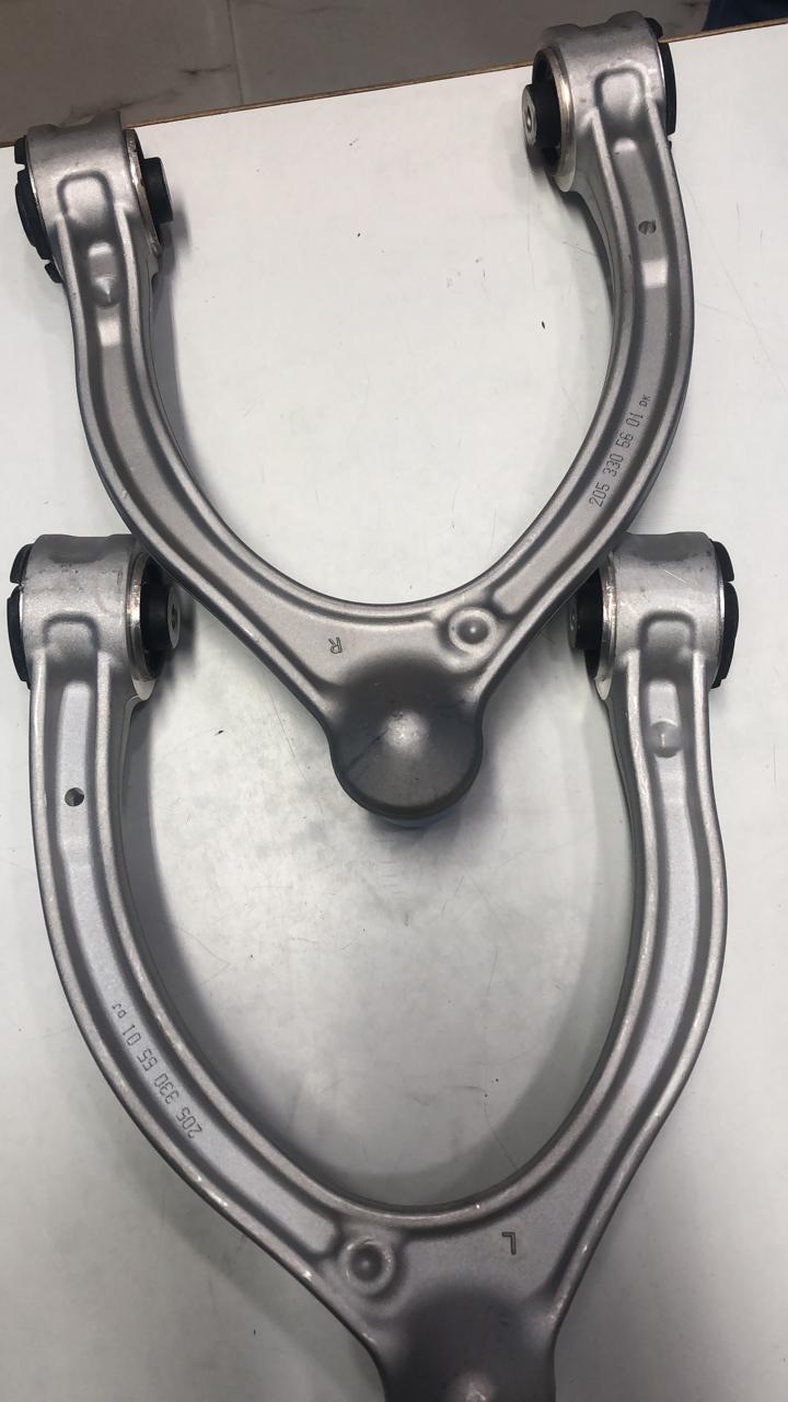 Bmw Control Arm Bush - Iron, 5x5x5 Ft | Silver, Long Working Life, 10 Kg Weight