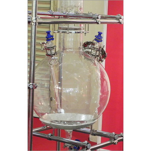 गेंदाकार कांच का बर्तन