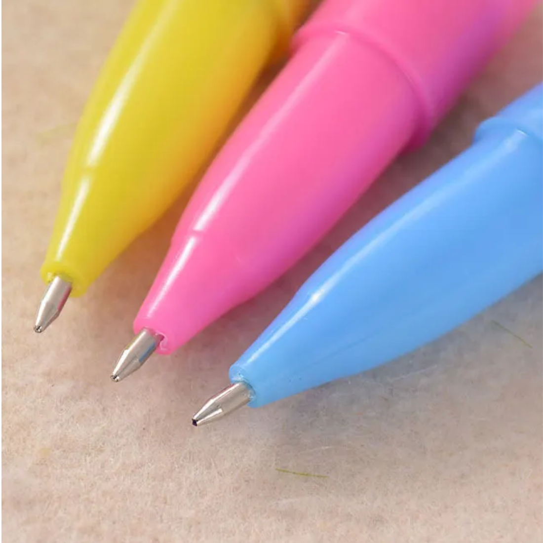 5in1 Roller Pen - Material: Plastic