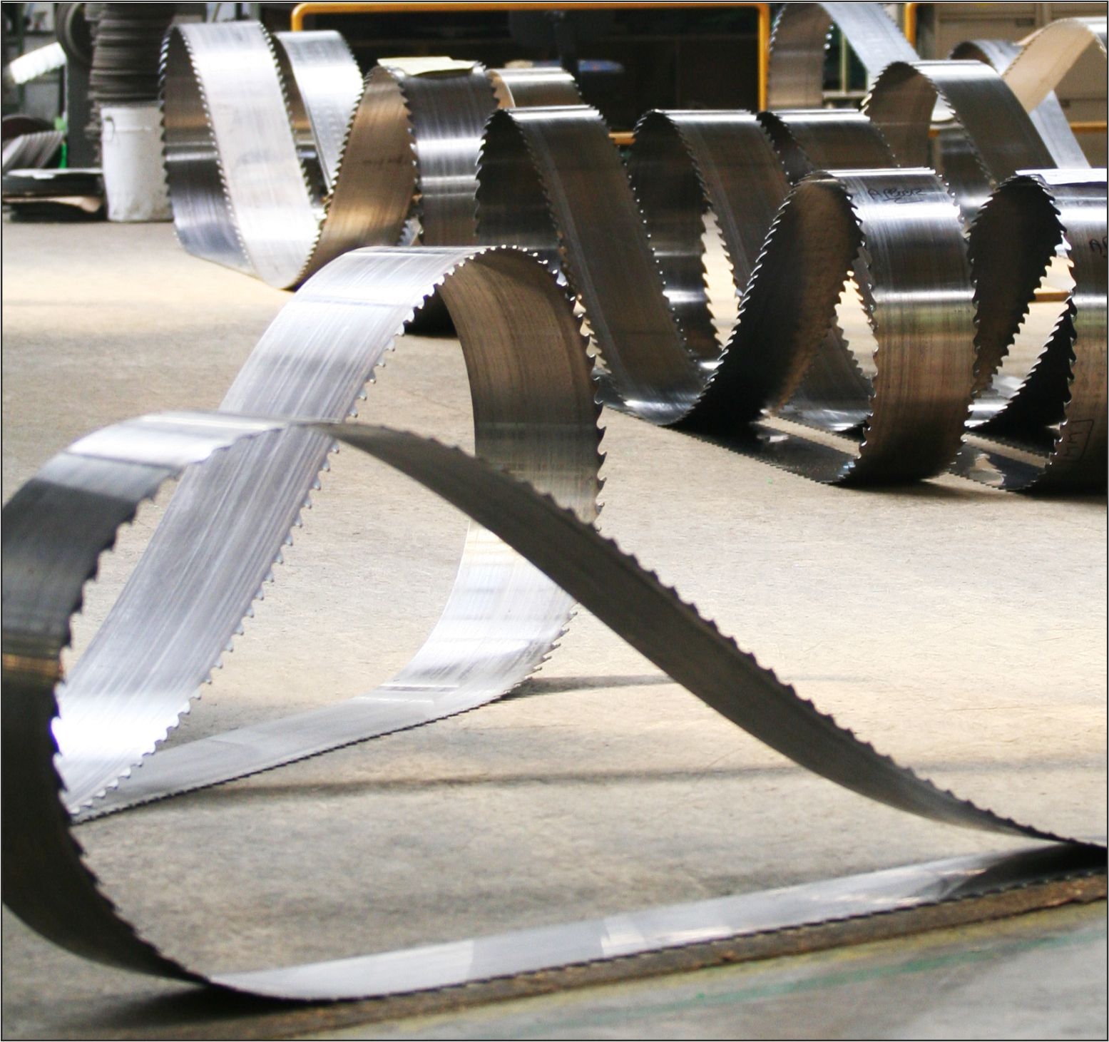 Ultra Wood M42 Bimetal Bandsaw Blades