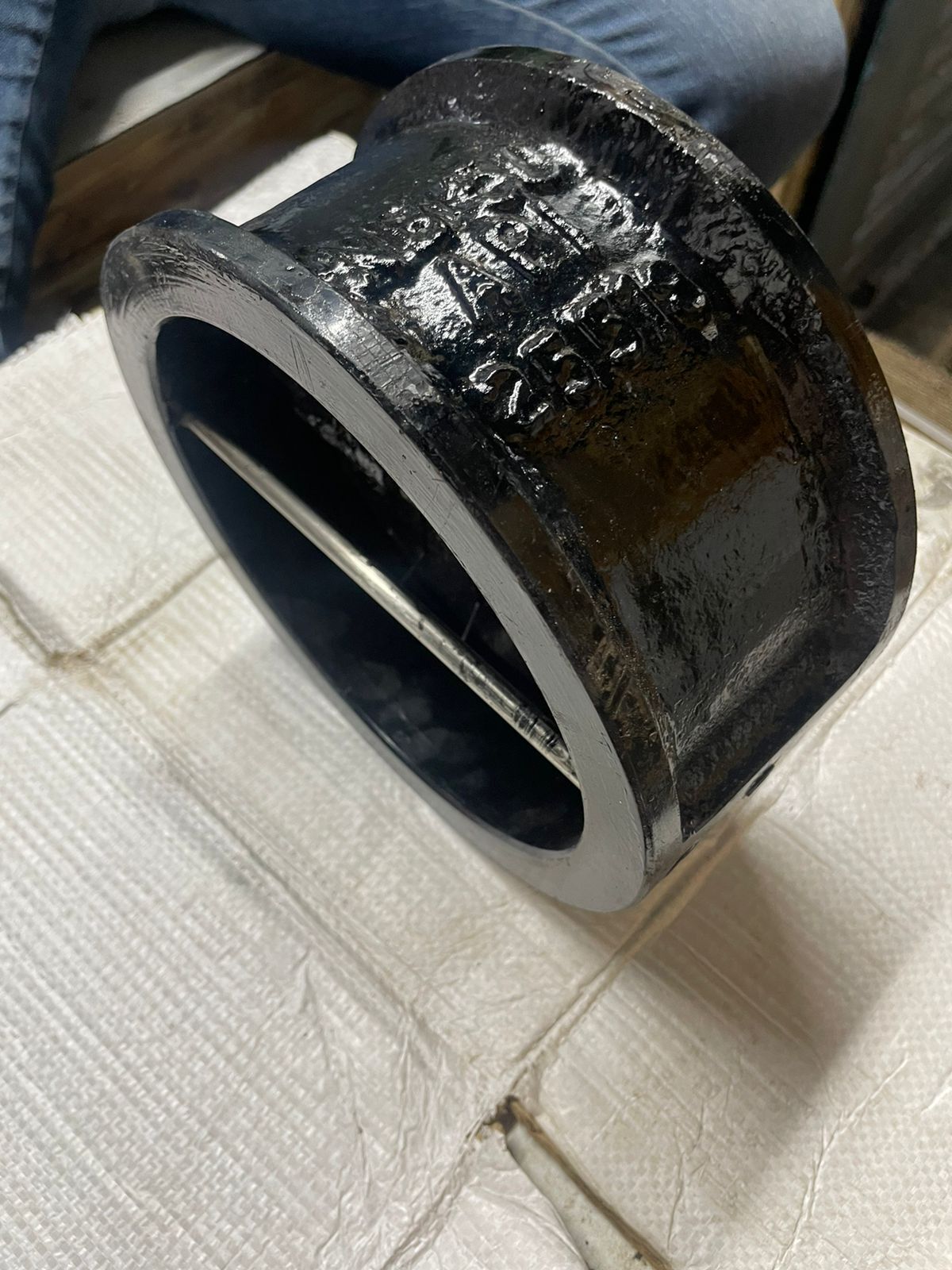 Dual Plate Non Return Valve - Color: Black