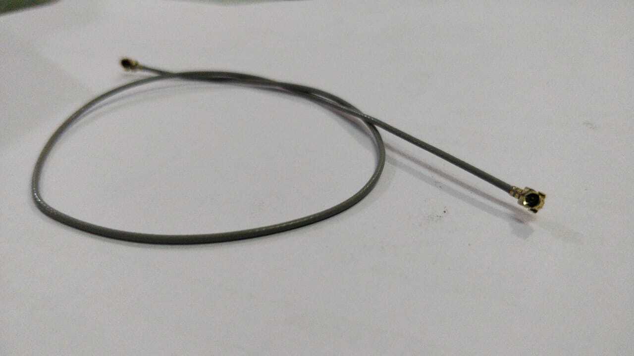 Mcx Male Right Angle To Mcx Male Right Angle Rg316 Pigtail Cable 25cm - Rg316, 25cm Length, Black, 50 Ohm Impedance, 0.94mm Conductor Diameter, 85% Velocity Of Propagation