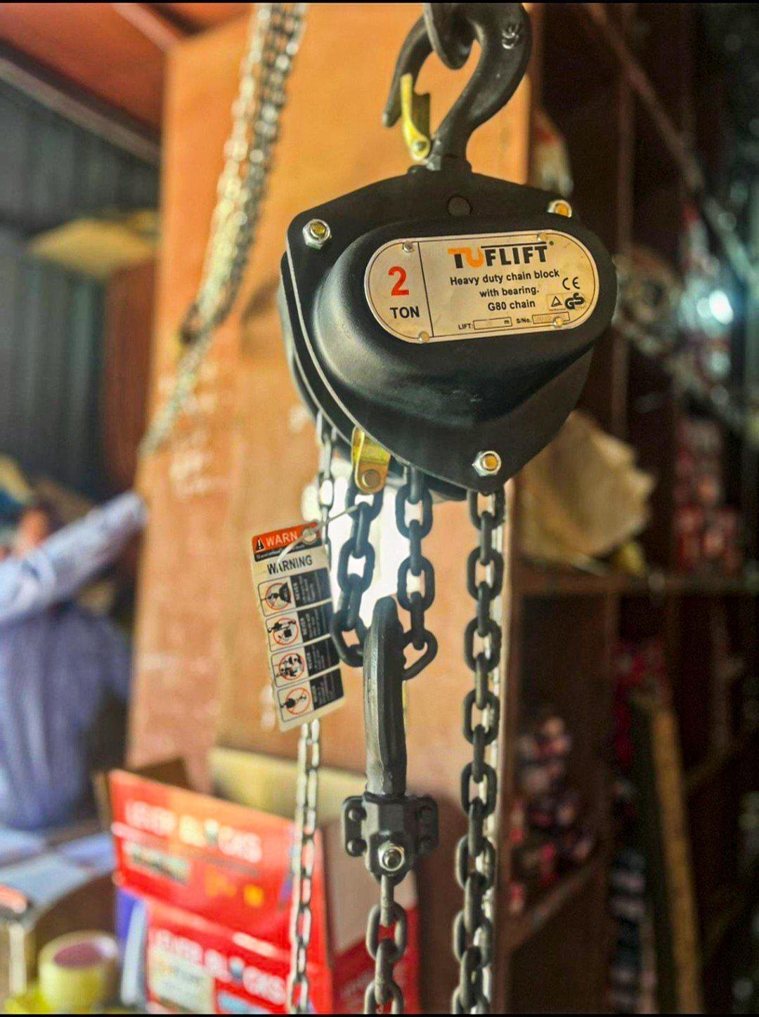 Chain Pulley Block - Manual Power Source, New Condition, Black Color, Different Size, Ball Bearing System