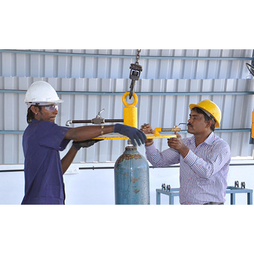 Metal & Pvc Industrial Gas Cylinder Testing Station