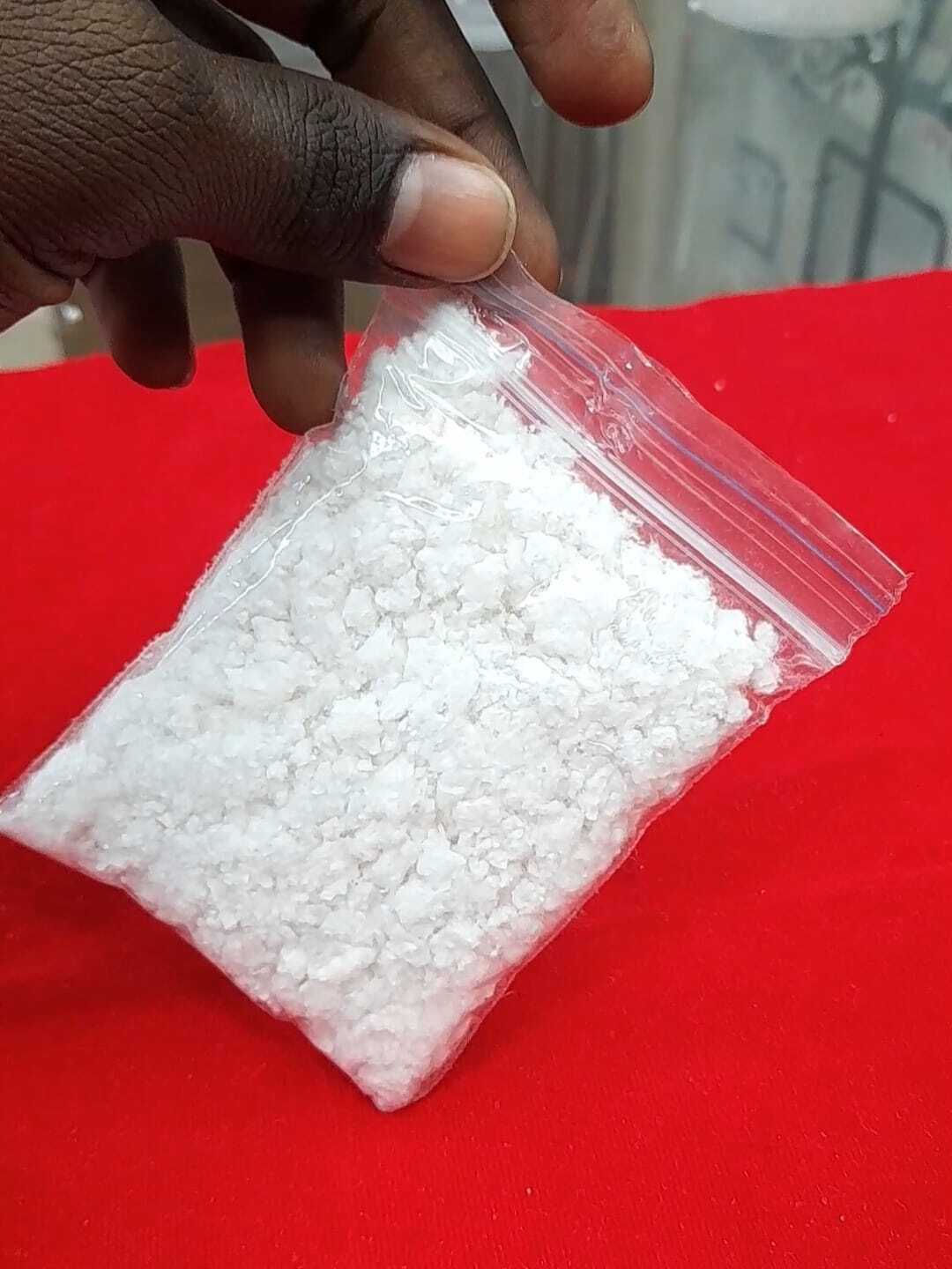 Water Absorbent Paper - Wood Pulp 10g 1 Inch Thick White Powder | Absorbs Over 500ml In 3-5 Minutes Ideal For Home Office Travel