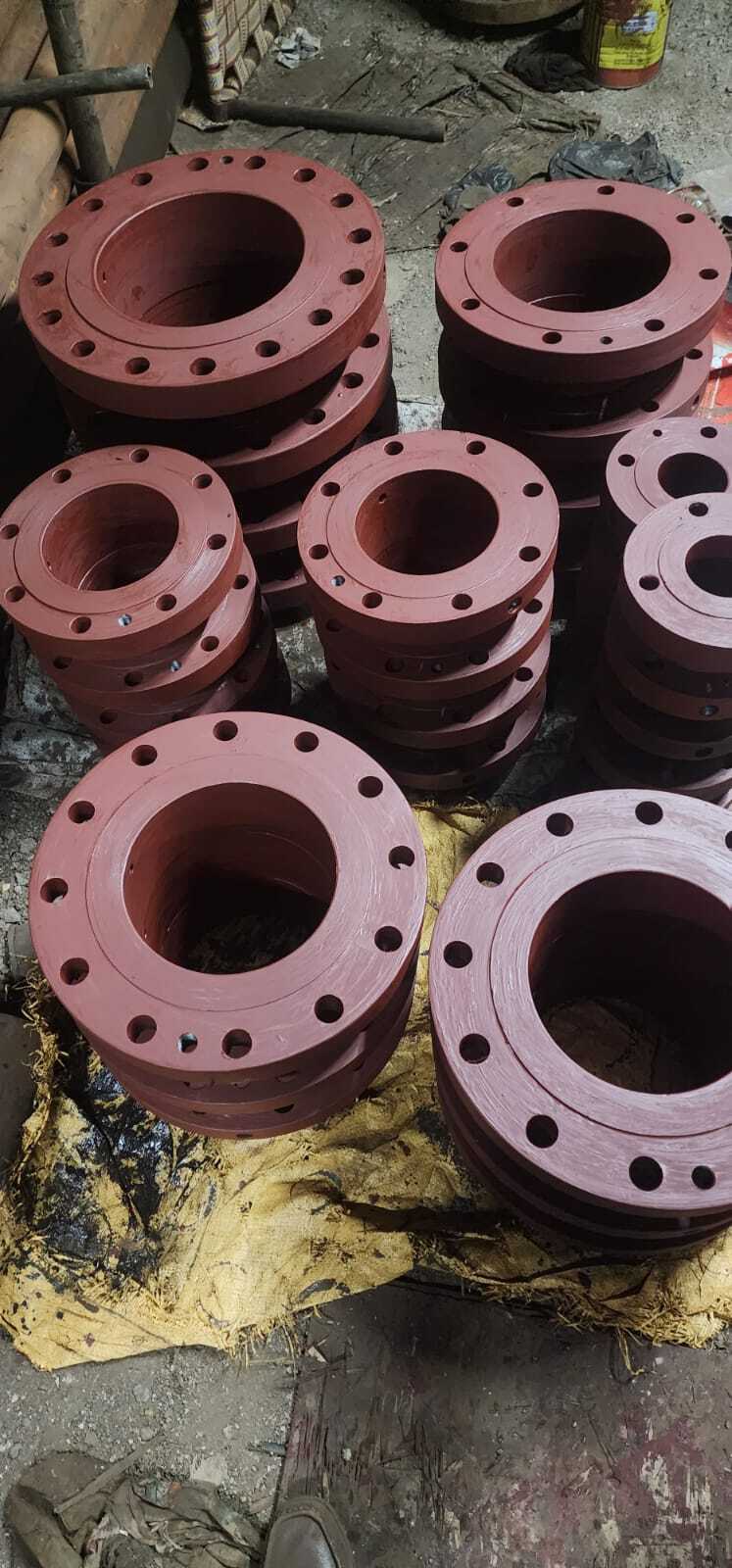Mild Steel Flanges - Astm A105, Size 1/2" To 48", Black Color, 150-2500 Lbs Pressure Rating, High Ductility And Corrosion Resistance, Ansi B16.5 Standard