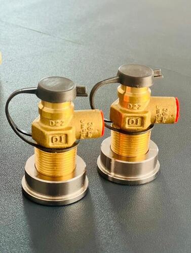 Self Closing Valve with Safety Relief - ISO 14245, Inlet Size: 3/4"NGT, 1/2"NGT, 28.8(DIN 477), 17E, 25E, Outlet Size: 20/22/25.6 mm