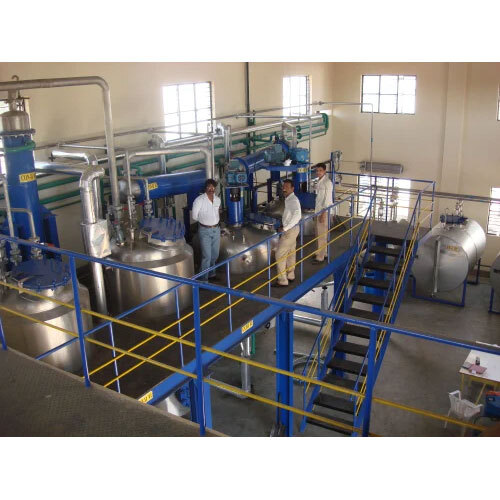 Amla Solvent Extraction Plant - 220v, 50 Hz, 30 Tpd Capacity | Stainless Steel, Semi Automatic