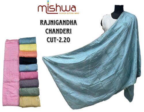 चंदरि दुपट्टा - माँ करनी सिल्क मिल्स