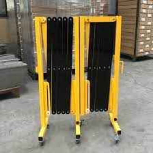Metal Expandable Barrier 5.4 Meter
