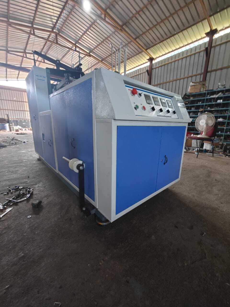 Hmi-100 Pro Fully Automatic Paper Cup Making Machine - Color: White & Blue
