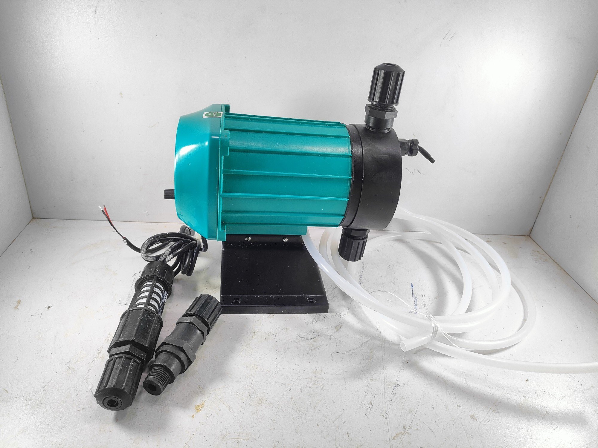 Edose Mega Pump - Features: Good Quality
