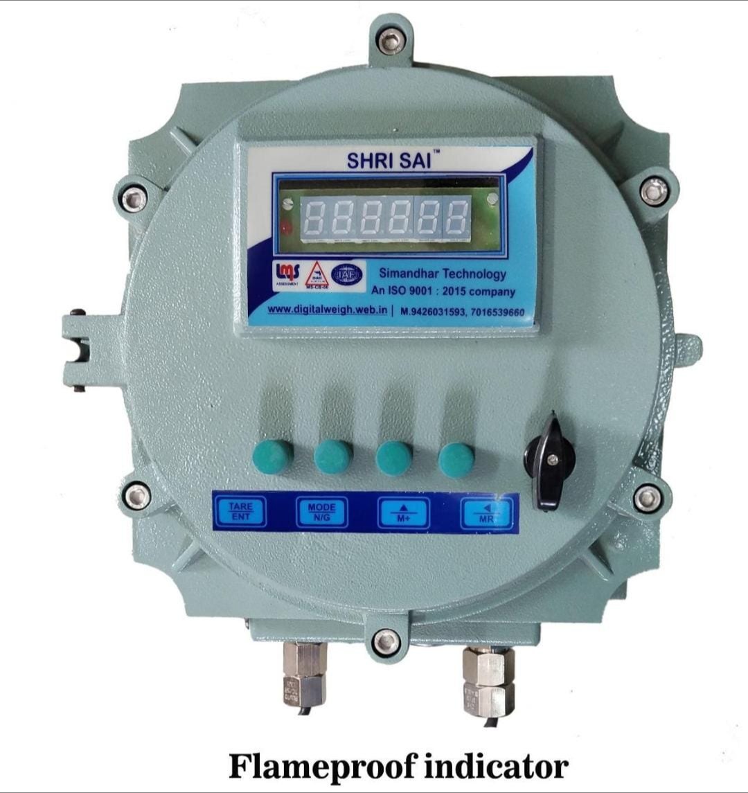 Black & White 100 Kg 500 X 500 Platform Scale With Flame Proof Indicator