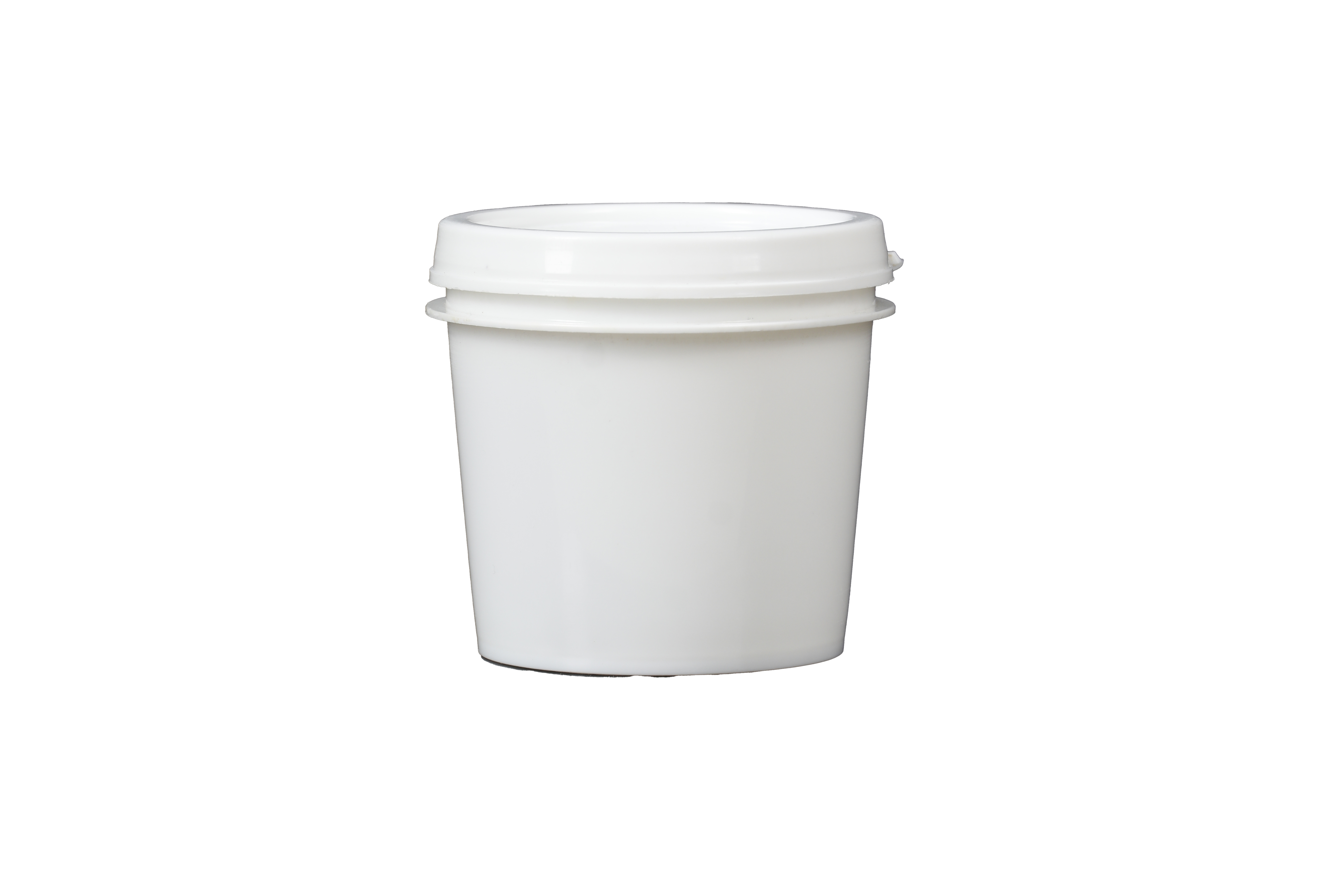 200 Ml Bucket - High-quality Plastic, Rigid Construction, Classic White Color | Rust-free, Cost-effective, Multiple Sizes Available