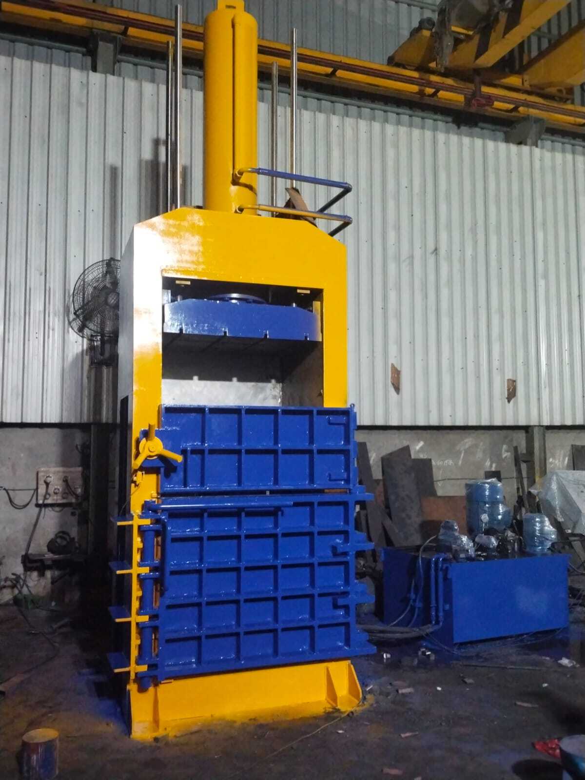 Jumbo Bag Baling Machine - Body Material: Steel