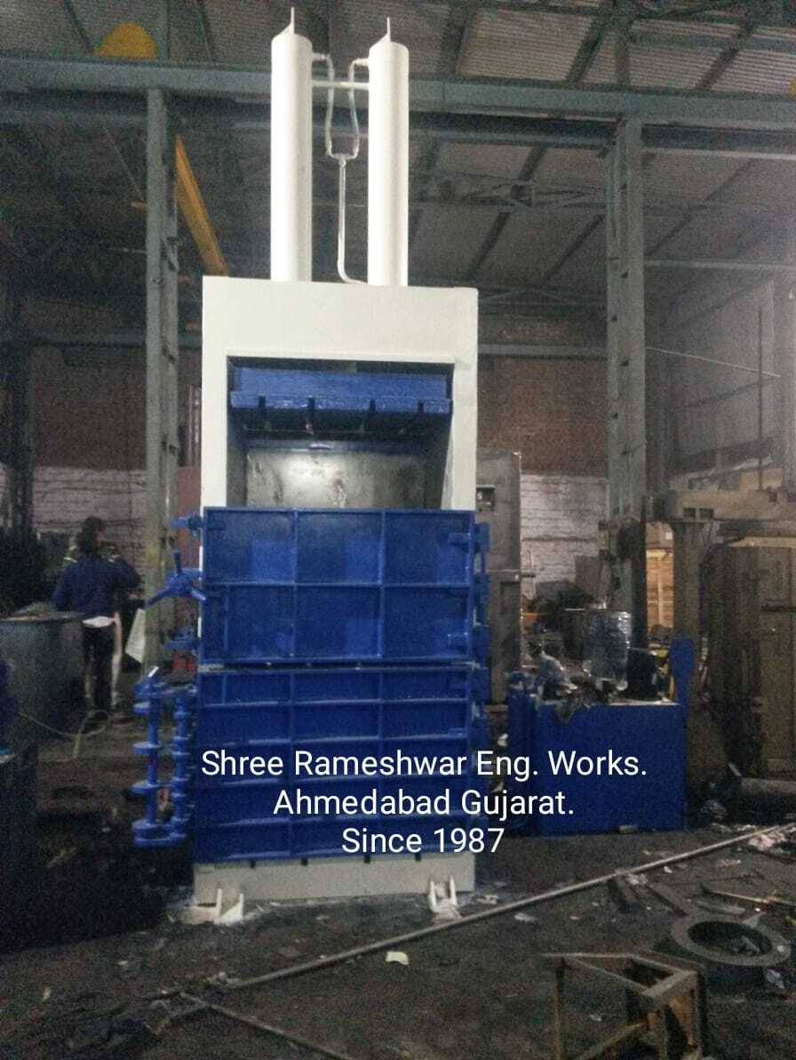 Tyre Baler Machine - 120 Ton Hydraulic Press System, 60x40 Inch Bale Size | Blue & Yellow, 2 Cylinder System, 500 Liters Oil Tank, 10 Hp Electric Motor, 20-25 Min Production Rate, Hand Lever Operation
