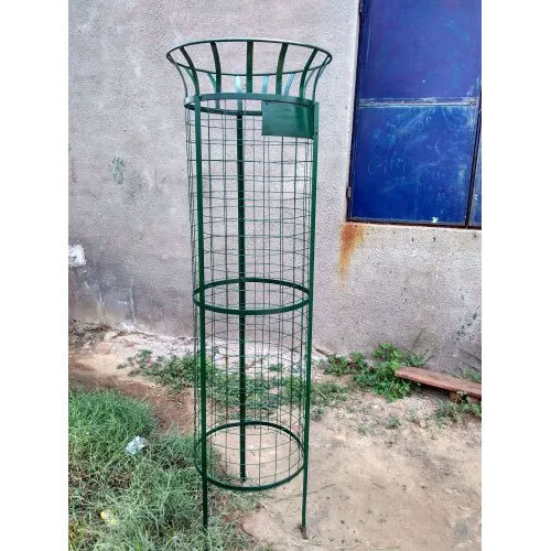 18 इंच ट्री गार्ड