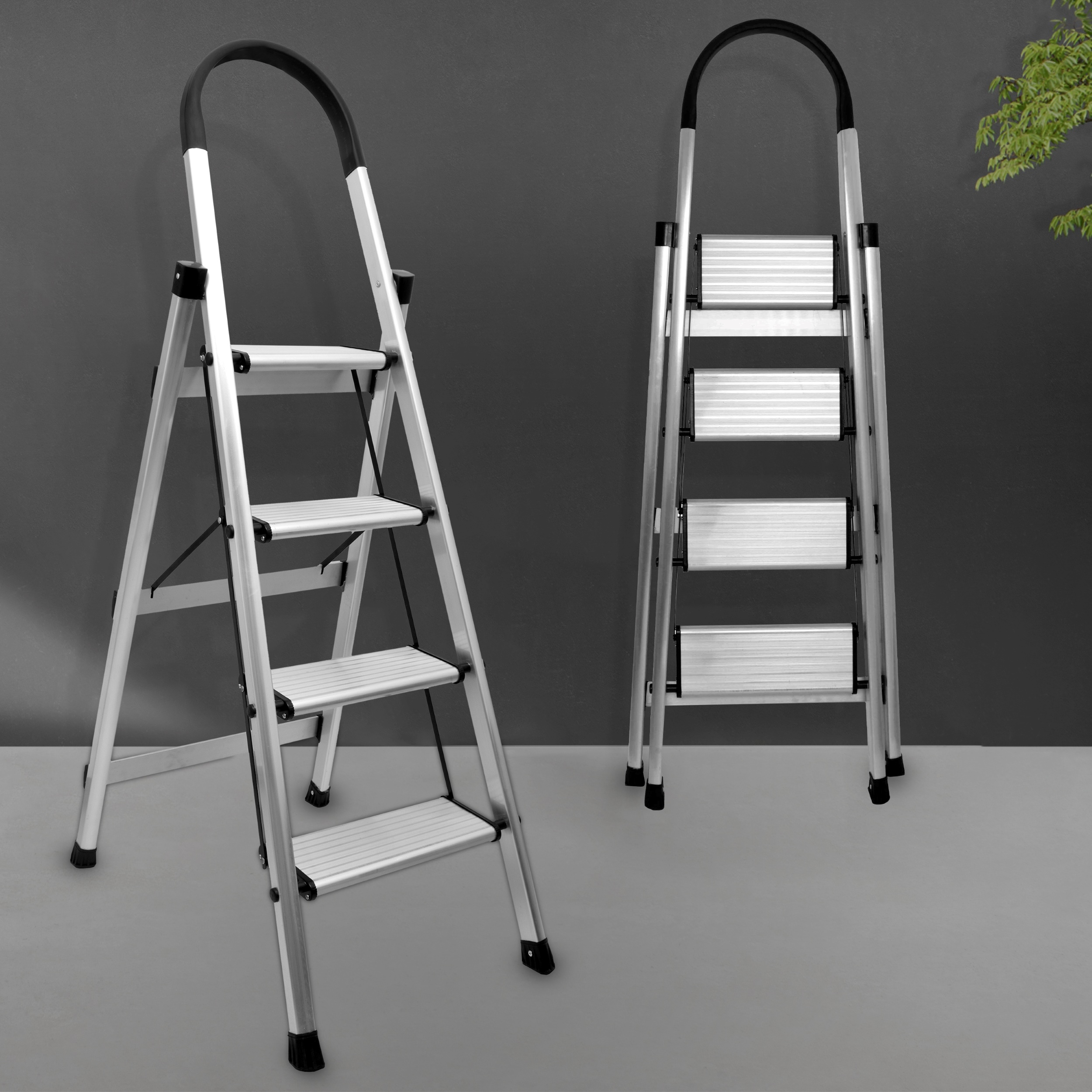 Aluminium Premium Silver Ladder - 4 Feet High Quality, Lightweight 4.5 Kg Design For Household Use