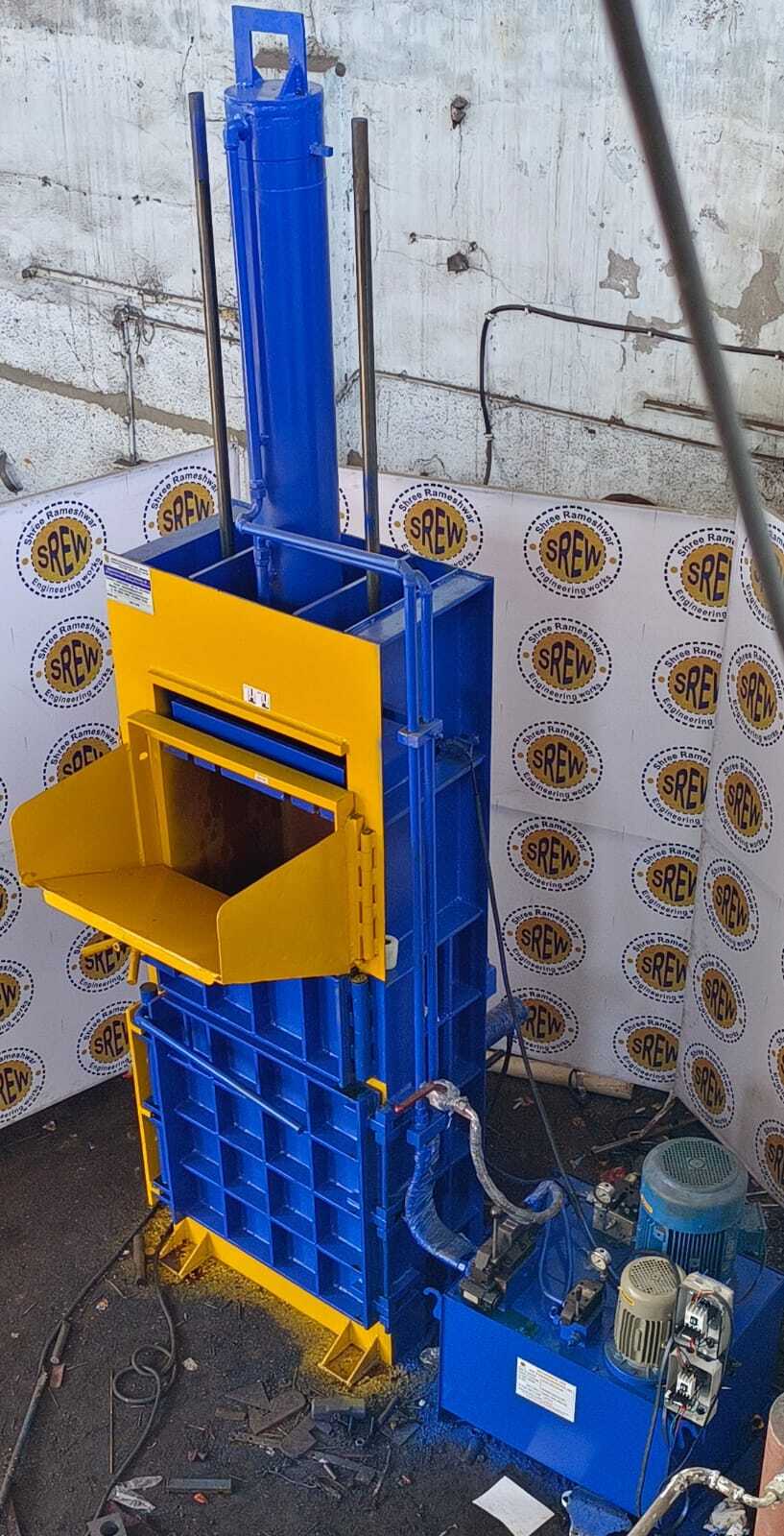 75 Ton Paper Baling Machine - Color: Blue & Yellow
