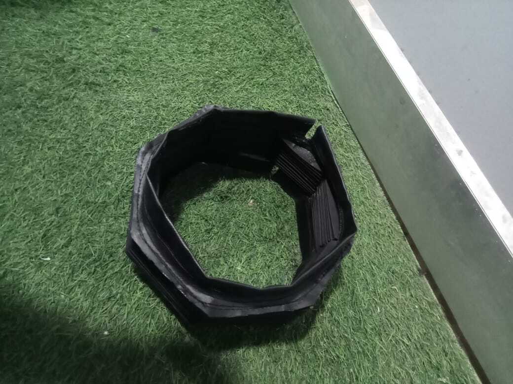 Octagonal Bellow Cover - Color: Black