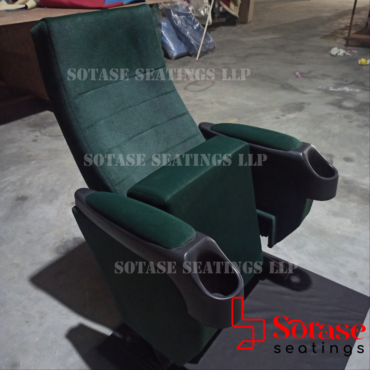 Sotase Tip-up Rocking Auditorium Chair