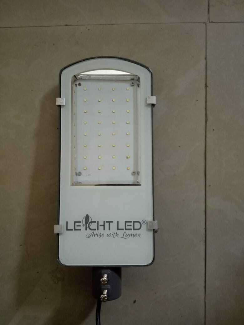 60 Watt Led Street Light With Sensor - Application: Out Door