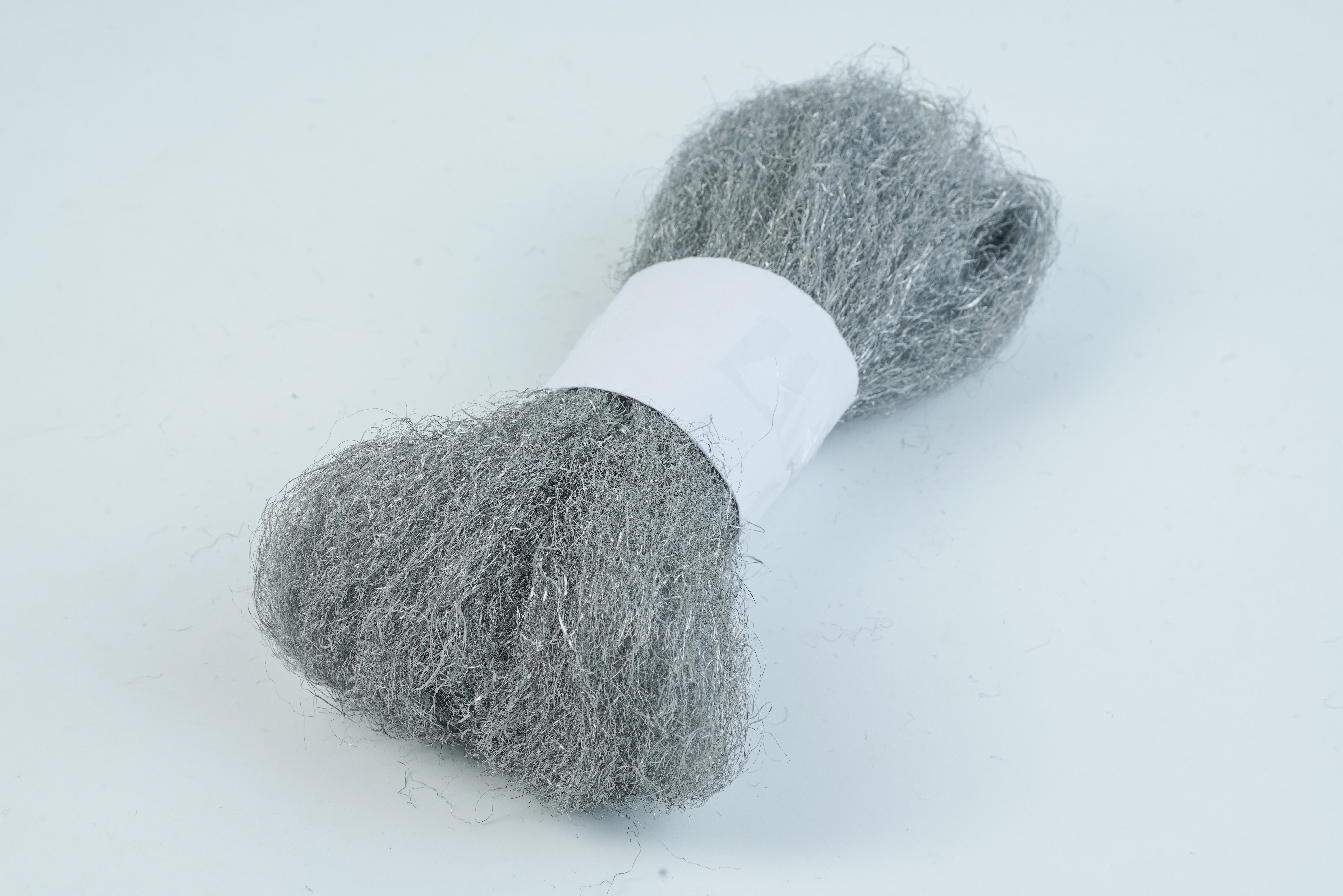 Medium Steel Wool Roll - Multigrade Stainless Steel, Polished Surface, Customized Ring Shapes | Compliant With Aisi Steel Standards