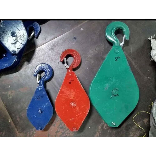 Red Wire Rope Pulley