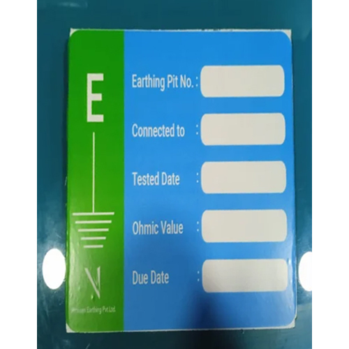 Earth Pit नाम प्लेटें