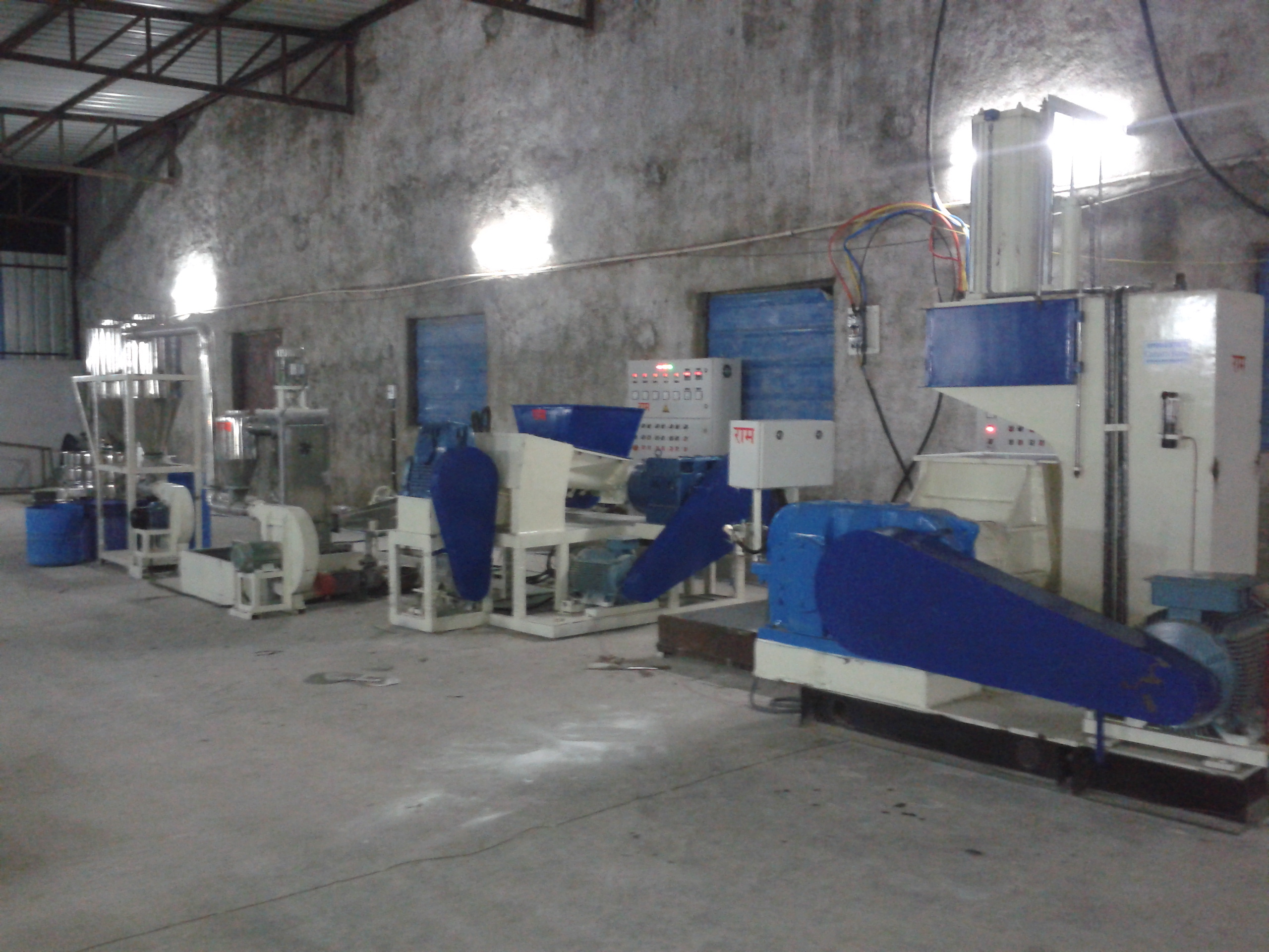 Filler Compounding Machine - Power Source: Electricity