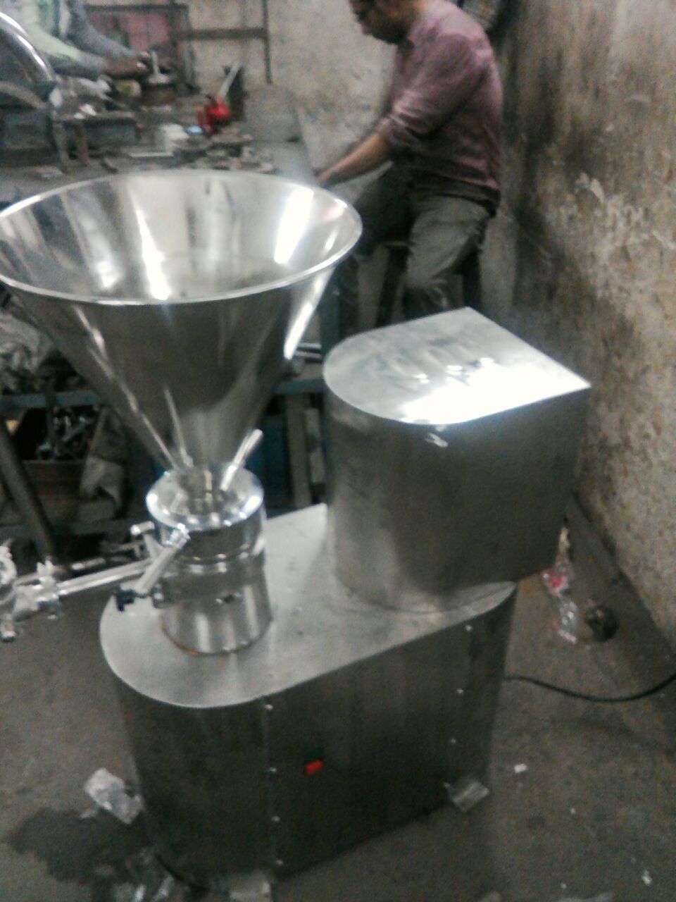 Colloid Mill Machine - Color: Silver