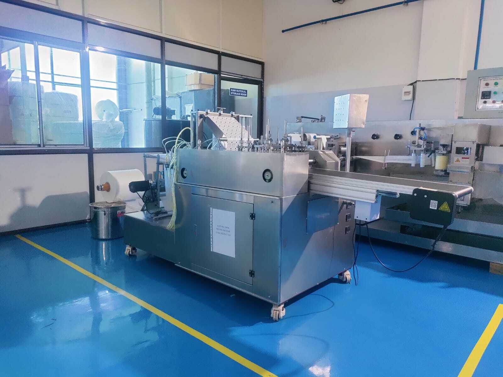 Nail Paint Removing Wipes Making Machine Capacity: 400-600 Pcs/min
