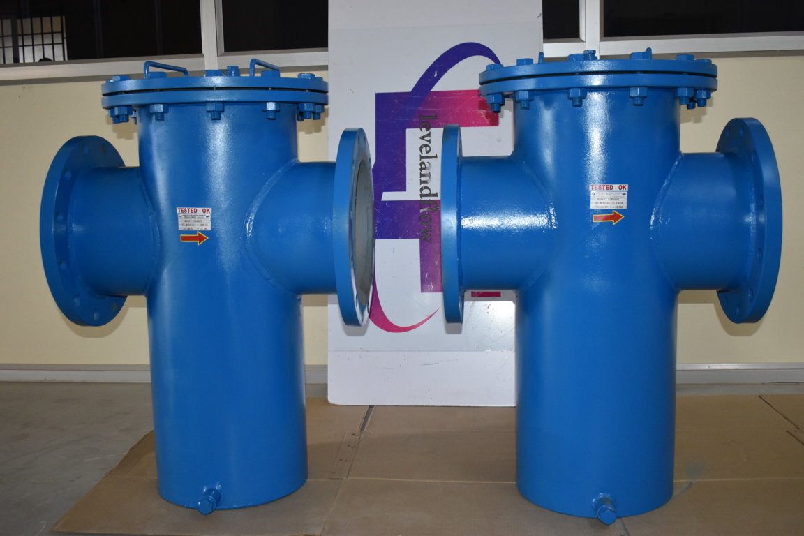 White Simplex Type Strainer