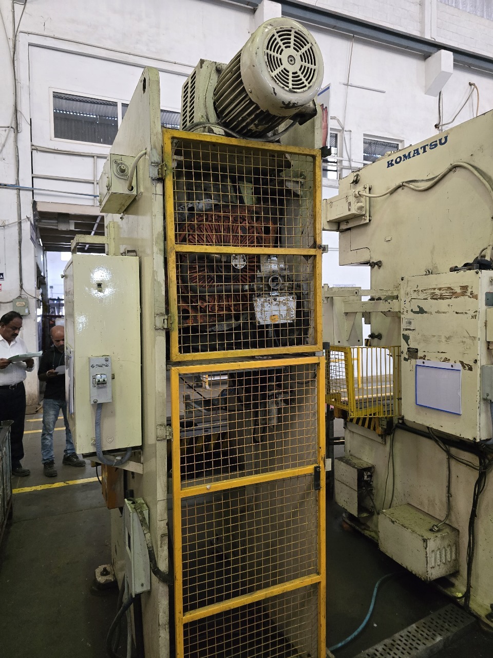 Used Seyi 60 Ton Cross Shaft Pneumatic Press