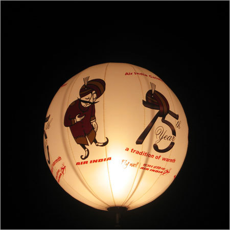 आउटडोर ब्रांडिंग सेवाएँ