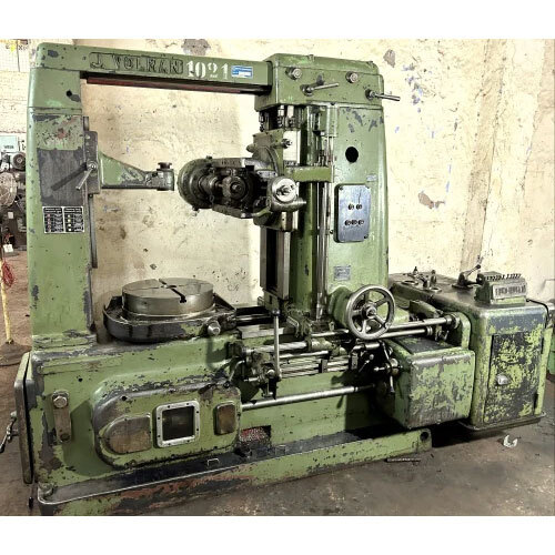 Green Fo6 Gear Hobbing Machine